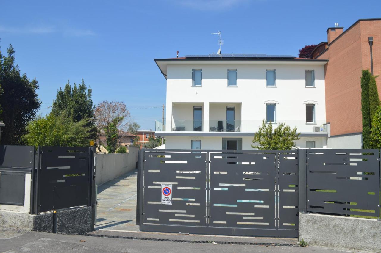 ホテル Casa Tua Scanzorosciate エクステリア 写真